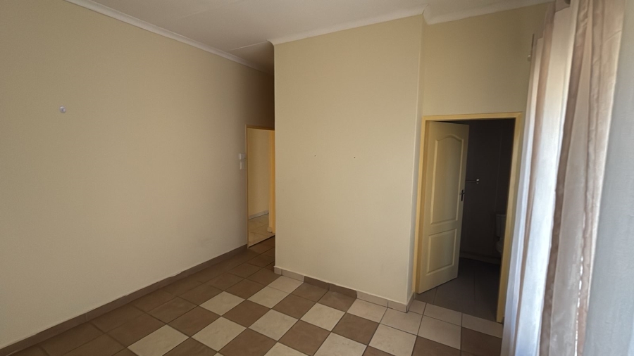3 Bedroom Property for Sale in Protea Park North West